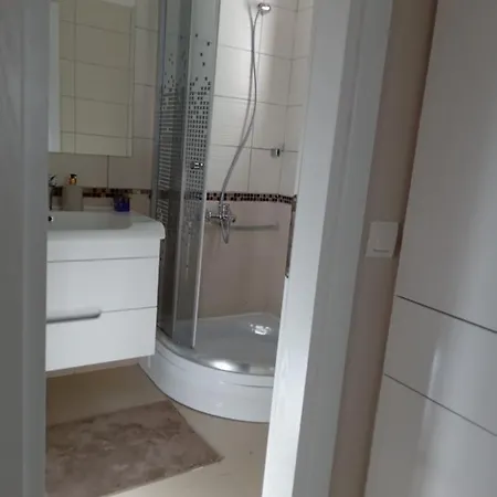 Apartment Dolphin Residences - Begonya 2